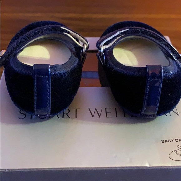 STUART WEITZMAN NAVY VELVET BABY DANCER - Picture 2 of 4